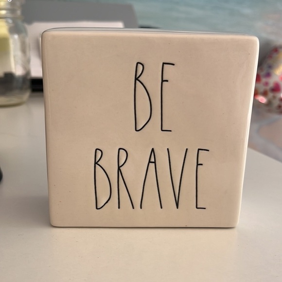 Rae Dunn - Work Hard/Be Brave sign - Picture 2 of 3